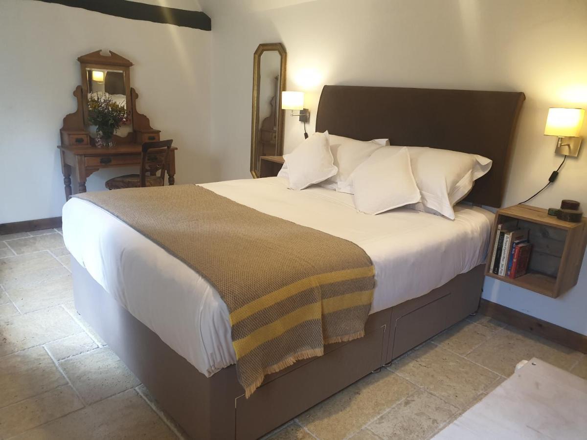 Delightful Cottage On The River Adur Close To Brighton & The Downs No Dogs Sorry Upper Beeding Extérieur photo